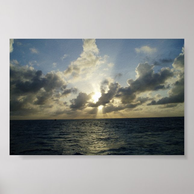 Póster El sol en Gran Caimán (Frente)