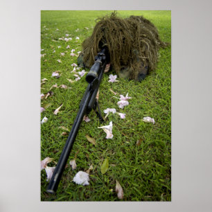 Póster El soldado practica táctica del francotirador