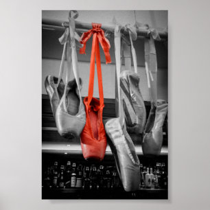 Póster El zapatillo rojo