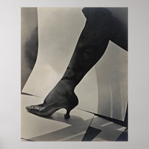 Póster Elegancia eterna: Dorothy True en los altos nivele