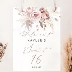 Póster Elegante Dulce Floral 16 Aniversario Bienvenidos