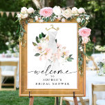 Póster Elegante Rubor Floral Bridal Shower signo de bienv<br><div class="desc">Este hermoso diseño presenta un ramo de hermosos florales envueltos en un elegante vestido de novia y un estilo de letra moderno (color editable). Vea toda la colección para ver más elementos coincidentes. Vea nuestro vídeo sobre "Cómo editar en Zazzle" en YouTube.com/CreativeUnionDesign</div>