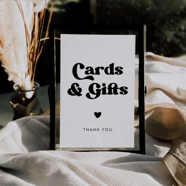 Póster Elegante signo retro de tarjetas y regalos en blan (Subido por el creador)
