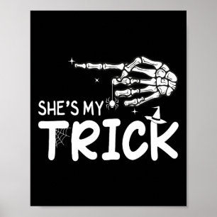Póster Ella es mi trick Couples Skeleton Halloween