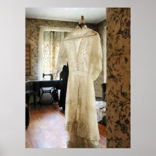Póster EMPEZANDO BAJO VESTIDA Boda DE $20 - Siglo XIX