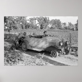 Póster Empujando un coche, 1939. Foto antigua
