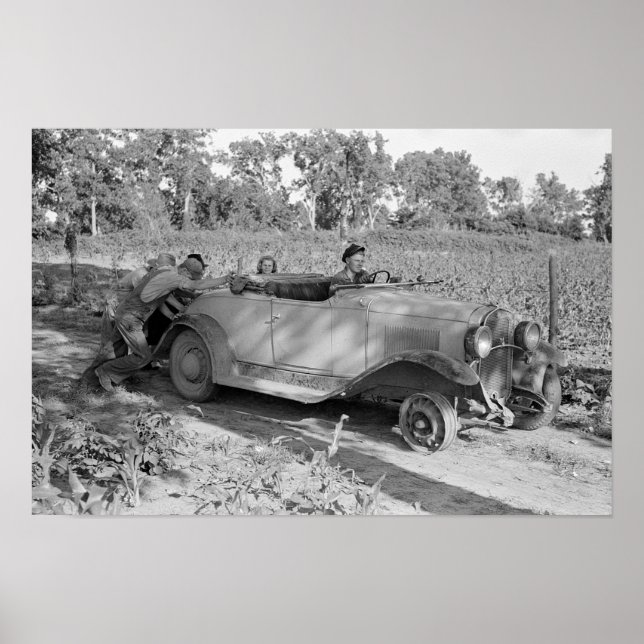 Póster Empujando un coche, 1939. Foto antigua (Frente)