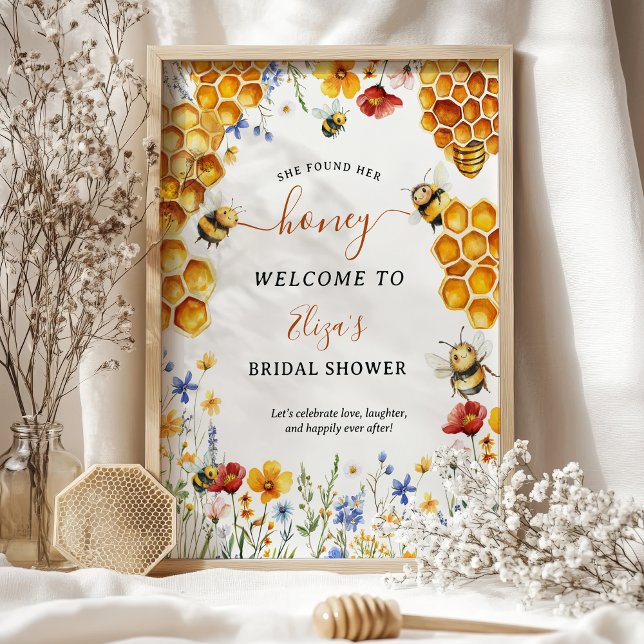 Póster Encontró A Su Cariño Abeja De Flor Silvestre Novia (She Found Her Honey Wildflower Bee Welcome Bridal Poster)