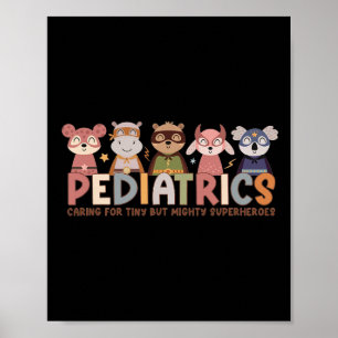 Póster Enfermera Pediátrica Cuidando De Superhe Pequeño P