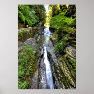 Póster Enfield Glen, parque estatal Robert Treman, Nueva
