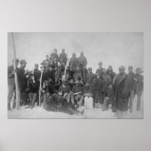 Póster Ennegrezca a los "soldados del búfalo" de la 25ta