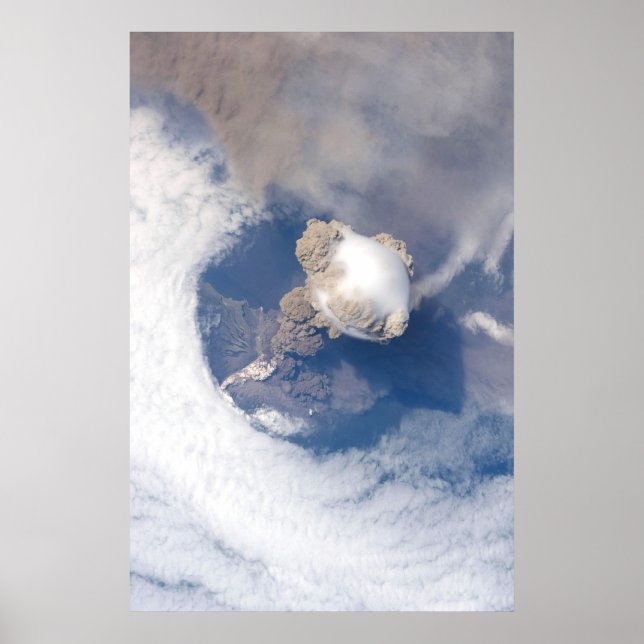 Póster Erupción del volcán pico de Sarychev Original (Frente)
