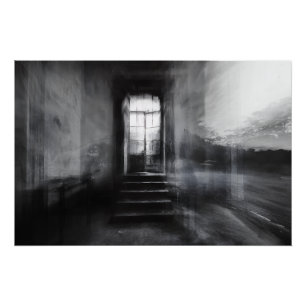 Póster Escalera Abandonada Puerta Fantasmagórica Desenfoq
