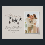 Póster Escándalo moderno negro elegante Navidad de guione<br><div class="desc">Negro moderno, elegante, rústico color de agua beige natural escandinavo contemporáneo colores suaves beige, foto en blanco y negro Navidades de vacaciones decoración de casa poster.</div>