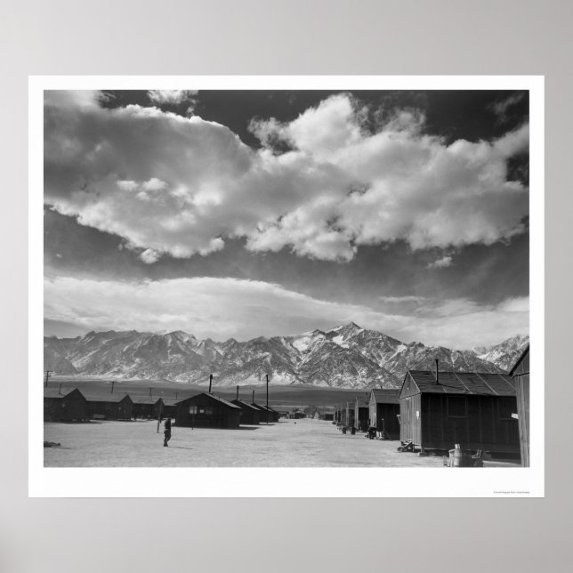 Póster Escena de la calle Manzanar, nubes 1943 (Frente)