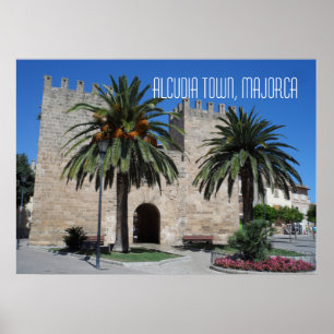 Póster Escena del casco antiguo de Alcudia, Mallorca, Esp