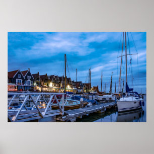 Póster Escena nocturna de la ciudad pesquera tradicional