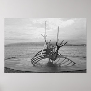 Póster Escultura Sun Voyager, Reikiavik, Islandia, B/N