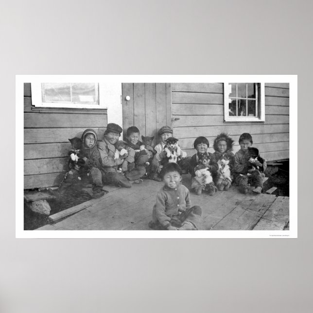 Póster Eskimo Kids & Puppies 1904 (Frente)