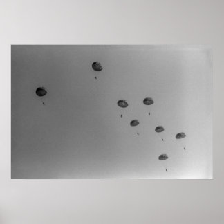 Póster Espectáculo de paracaidistas en blanco y negro de