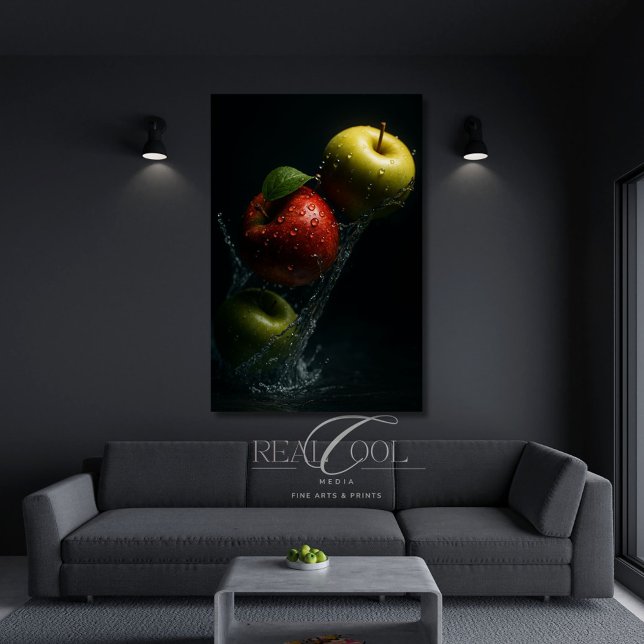 Póster Esplandor de Apple en el agua - Fruta fotográfica  (Subido por el creador)
