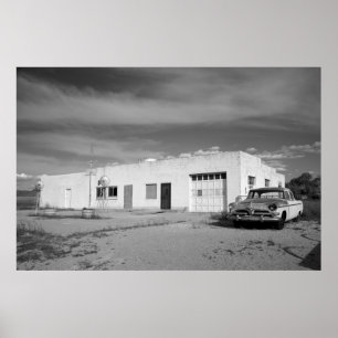 Póster Estación de gas abandonada