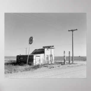 Póster Estación de servicio abandonada, 1937. Foto antigu