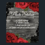 Póster Estación fotográfica de Red Roses Rustic Black Lac<br><div class="desc">Tarjetas y regalos Boda Mesa Rótulo</div>