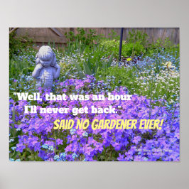 Póster estatua chica de la flor azul violeta olvido-me-no