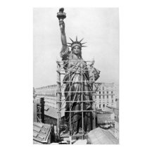 Estatua de la Construcción de la Libertad - París