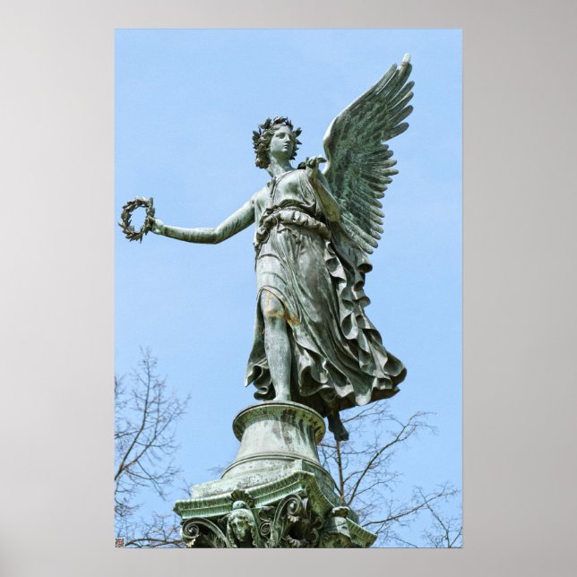 Póster Estatua del Ángel en el Jardín del Palacio de Char (Frente)