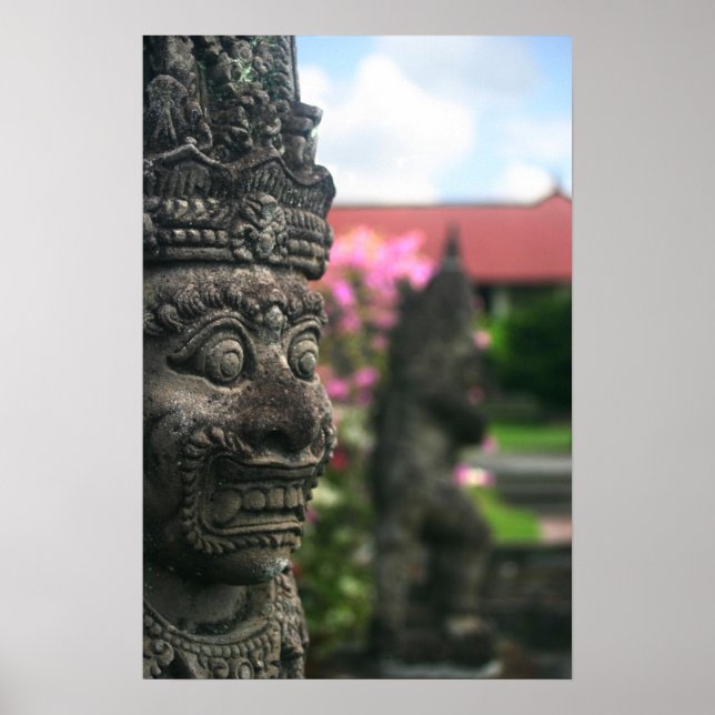 Póster Estatua del patio (Frente)