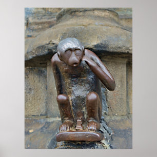 Póster Estatua medieval de un mono en la Gran Plaza de Mo