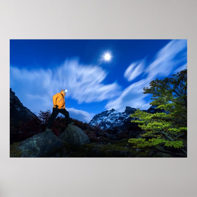 Póster Explorador En El Área De Cerro Torre (Frente)