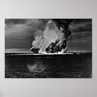 Póster Explosión en Zeppelin - Desastre en Hindenburg - 1