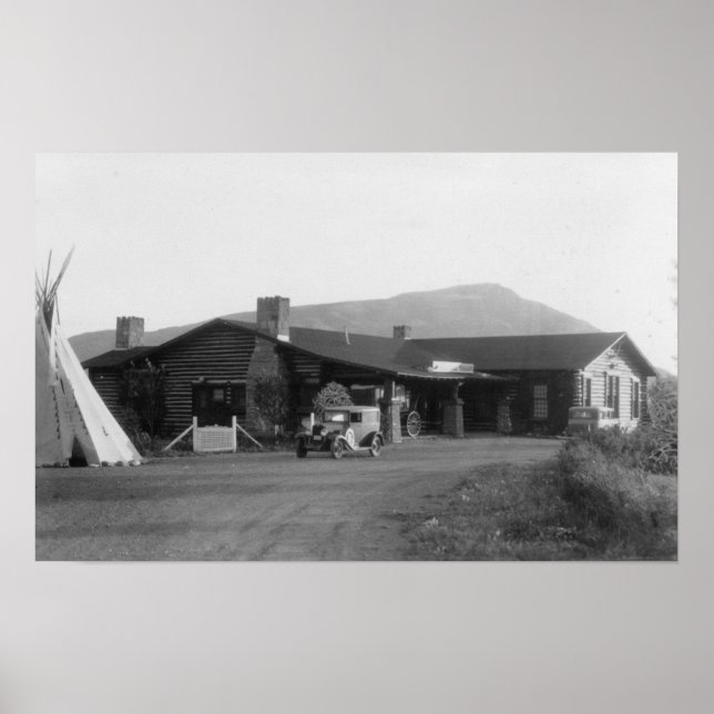 Póster Exterior View of an Native American Tribal (Frente)