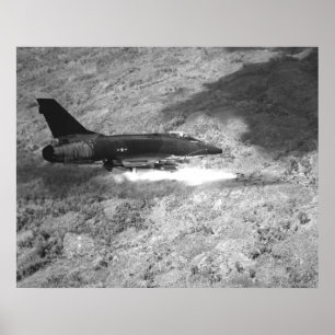 Póster F-100 SABRE estupendo