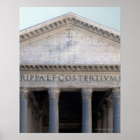 Fachada del Panteón en Roma, Italia.
