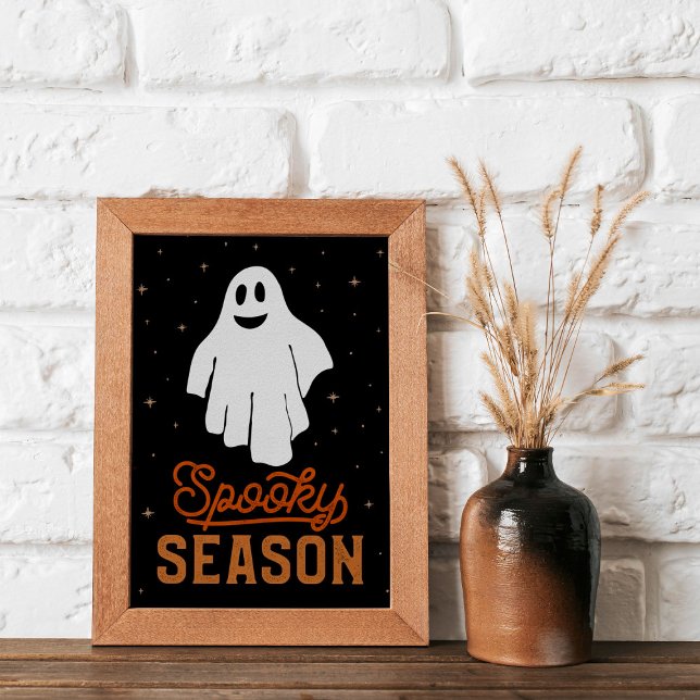 Póster Fantasma de Halloween en temporada de fantasía (Subido por el creador)