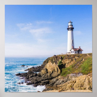 Póster Faro en la colina cielo azul casa blanca océano