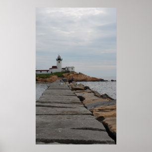 Póster Faro en un día nublado