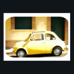Póster Fiat amarillo 500, Cinquecento, Italia<br><div class="desc">Foto de un Fiat 500 amarillo,  Cinquecento,  tomada una mañana de otoño en Abruzzo,  Italia. Una gran toma vintage de un coche clásico,  ideal para ese aspecto retro.</div>