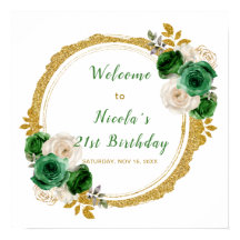 Fiesta de cumpleaños con flores elegantes de color