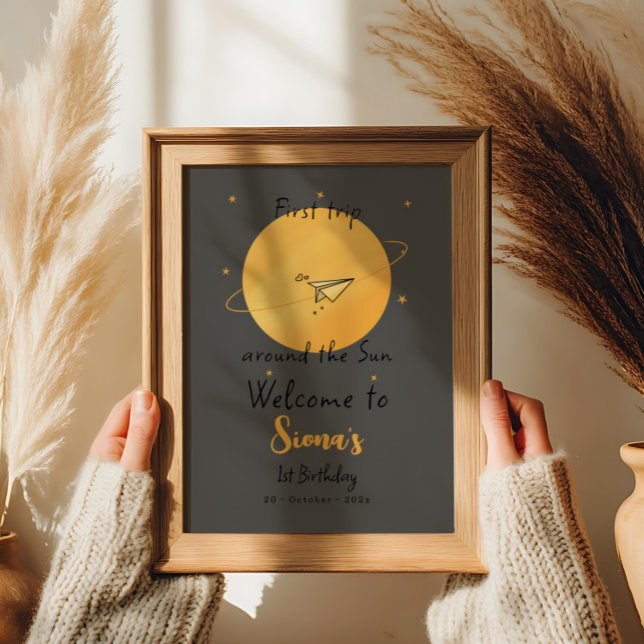 Póster First Trip Around The Sun Paper Airplane Birthday (Subido por el creador)