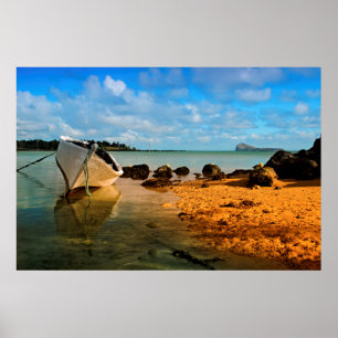 Póster Fishing Boat On Mauritian Beach With Islet