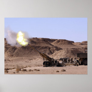 Póster Flame and smoke emerge from the muzzle