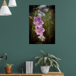 Póster Flores oscuras románticas – Fantasía botánica boho