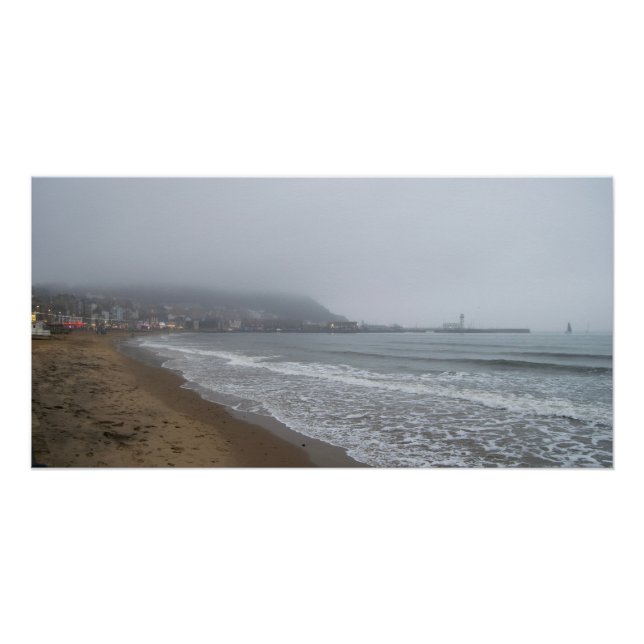 Póster Foggy Morning on South Bay Beach, Scarborough (Anverso)