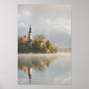 Póster Foggy sunrise Lake Bled poster vertical