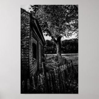 Póster Forgotten Farm Black And White